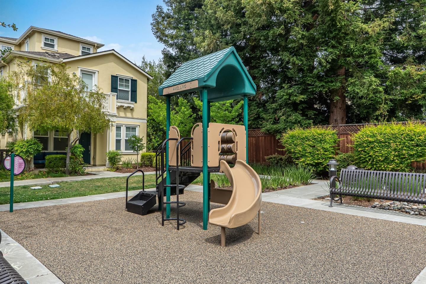 Detail Gallery Image 45 of 50 For 109 Avellino Way, Mountain View,  CA 94043 - 4 Beds | 3/1 Baths