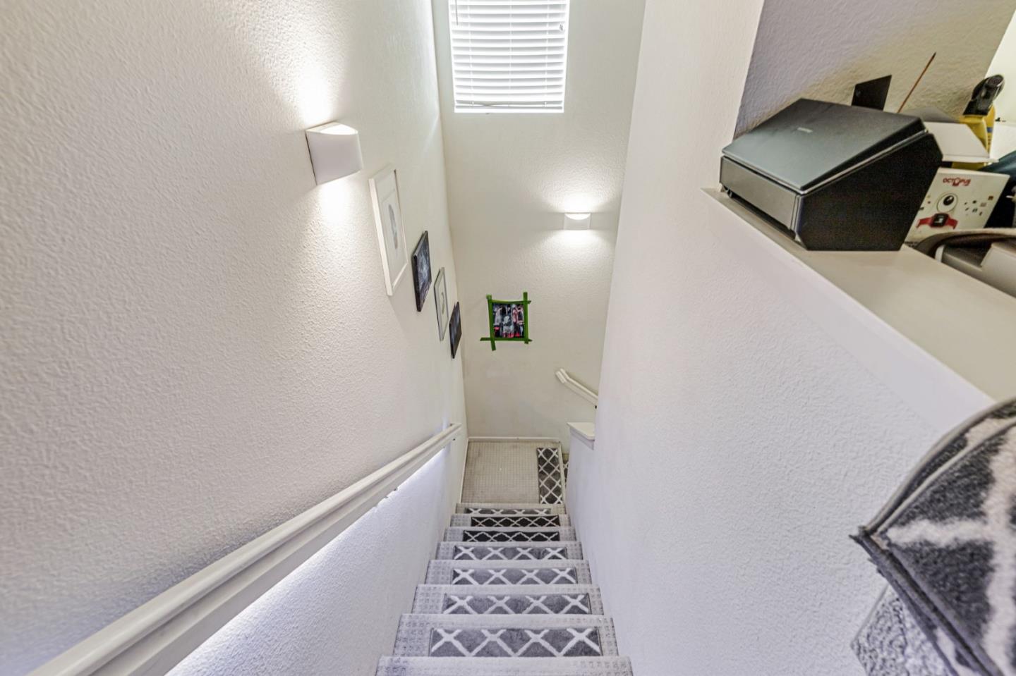 Detail Gallery Image 11 of 24 For 1018 Niguel Ln, San Jose,  CA 95138 - 1 Beds | 1/1 Baths