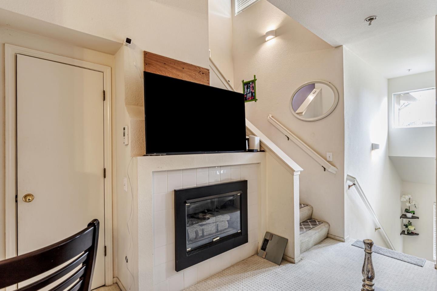 Detail Gallery Image 6 of 24 For 1018 Niguel Ln, San Jose,  CA 95138 - 1 Beds | 1/1 Baths