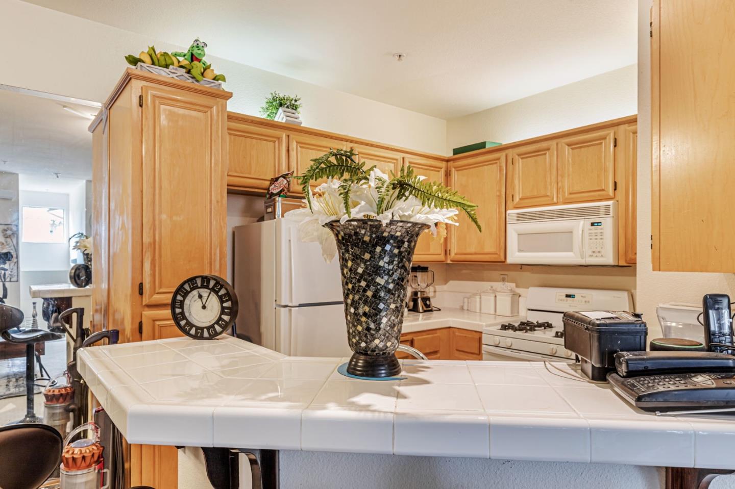 Detail Gallery Image 8 of 24 For 1018 Niguel Ln, San Jose,  CA 95138 - 1 Beds | 1/1 Baths