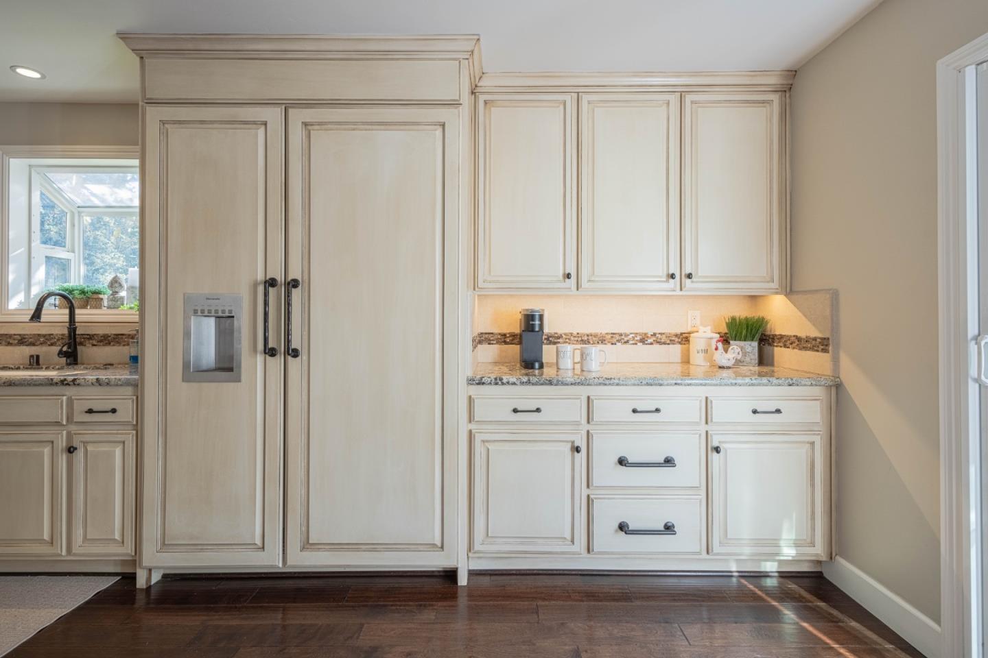 Detail Gallery Image 16 of 50 For 204 San Benancio Rd, Salinas,  CA 93908 - 4 Beds | 4 Baths