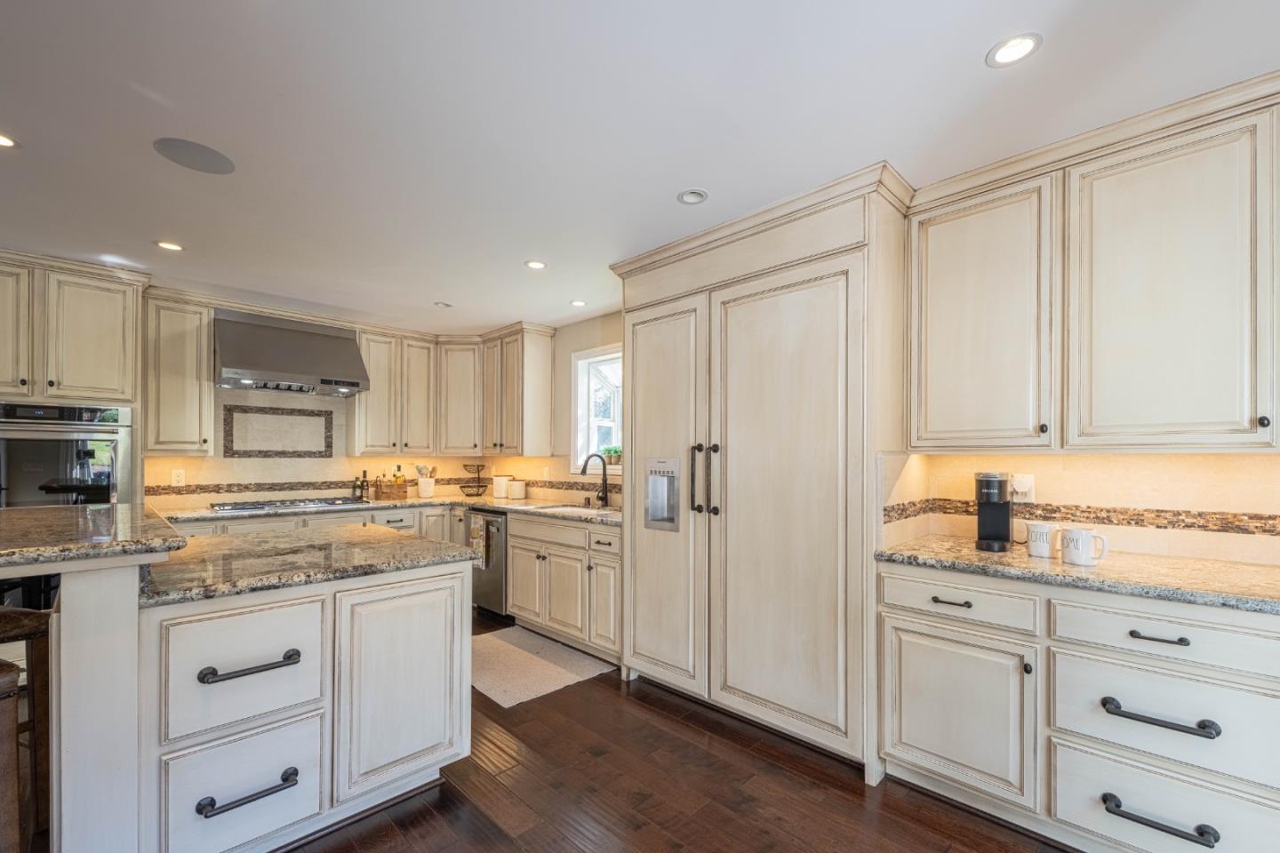 Detail Gallery Image 17 of 50 For 204 San Benancio Rd, Salinas,  CA 93908 - 4 Beds | 4 Baths
