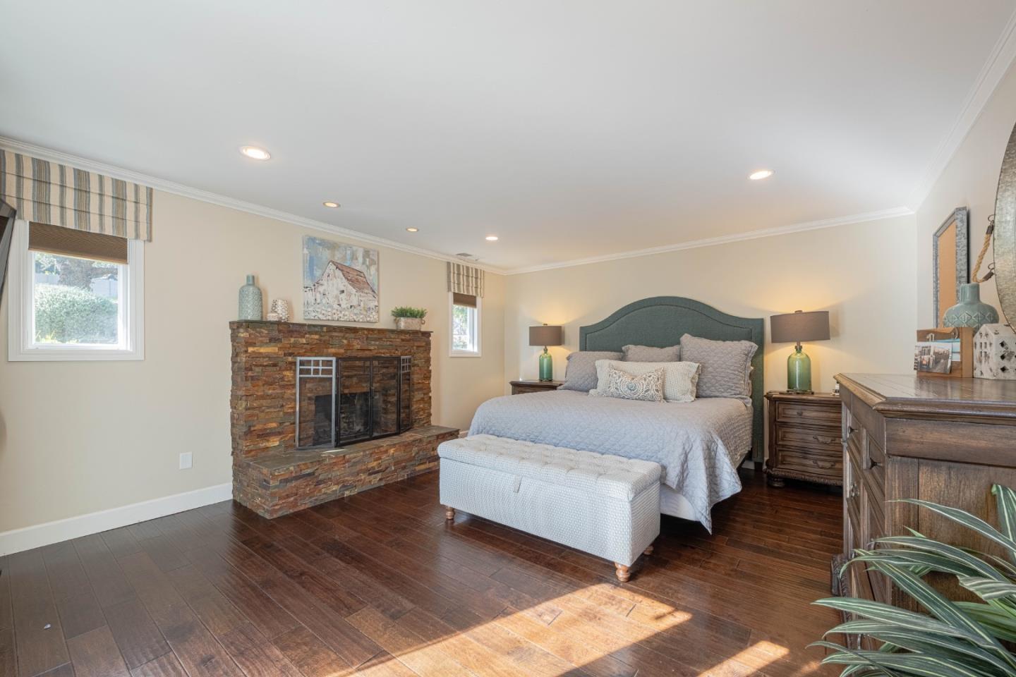 Detail Gallery Image 21 of 50 For 204 San Benancio Rd, Salinas,  CA 93908 - 4 Beds | 4 Baths