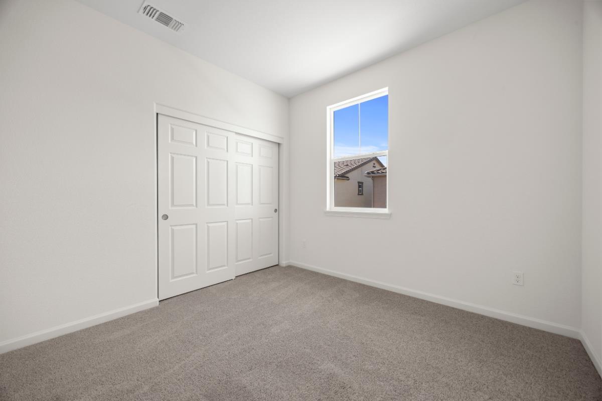 Detail Gallery Image 26 of 33 For 2110 Gladiola Dr, Hollister,  CA 95023 - 3 Beds | 2/1 Baths