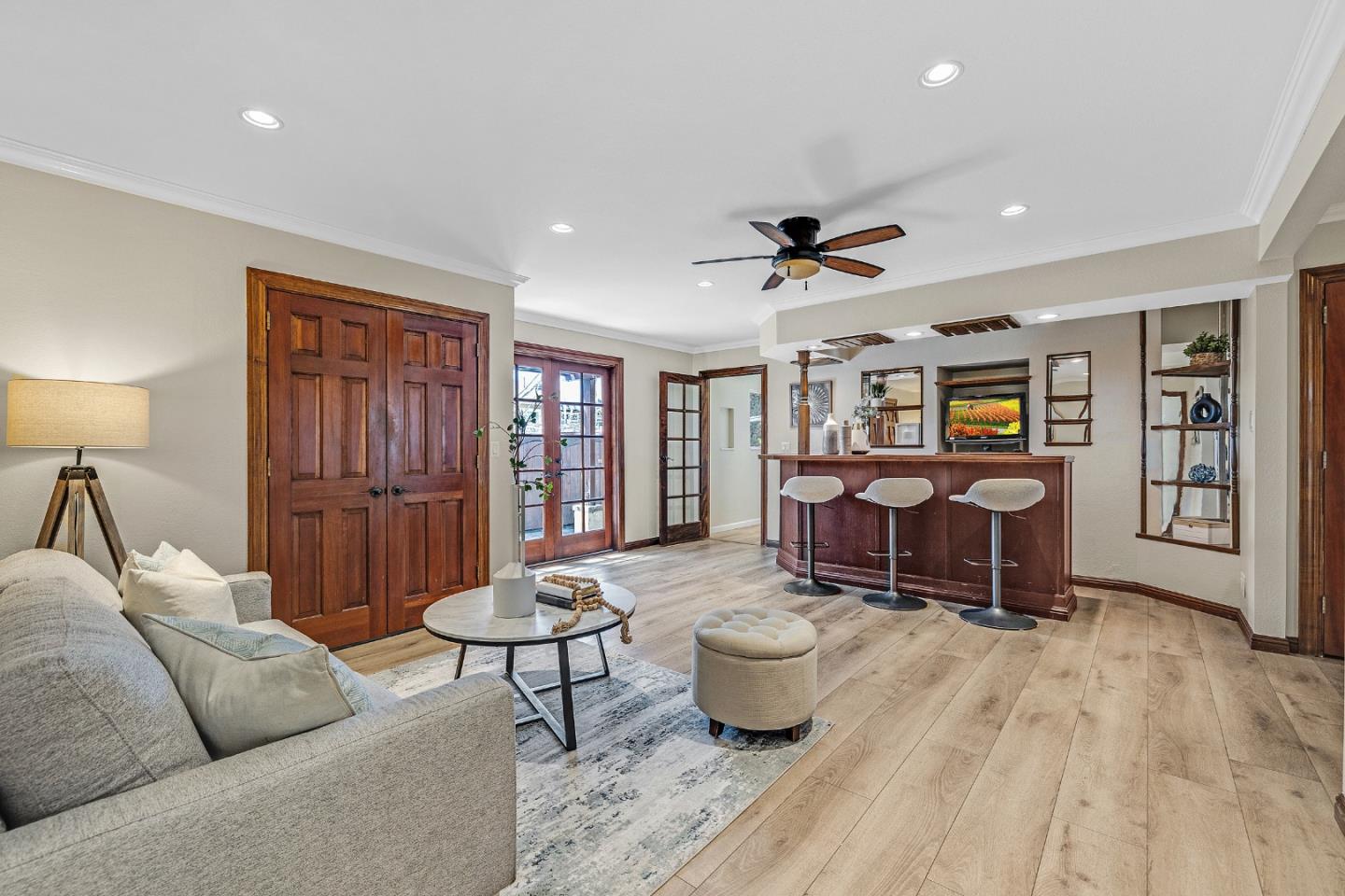 Detail Gallery Image 14 of 39 For 740 Santa Christina Ct, Sunnyvale,  CA 94085 - 4 Beds | 2 Baths