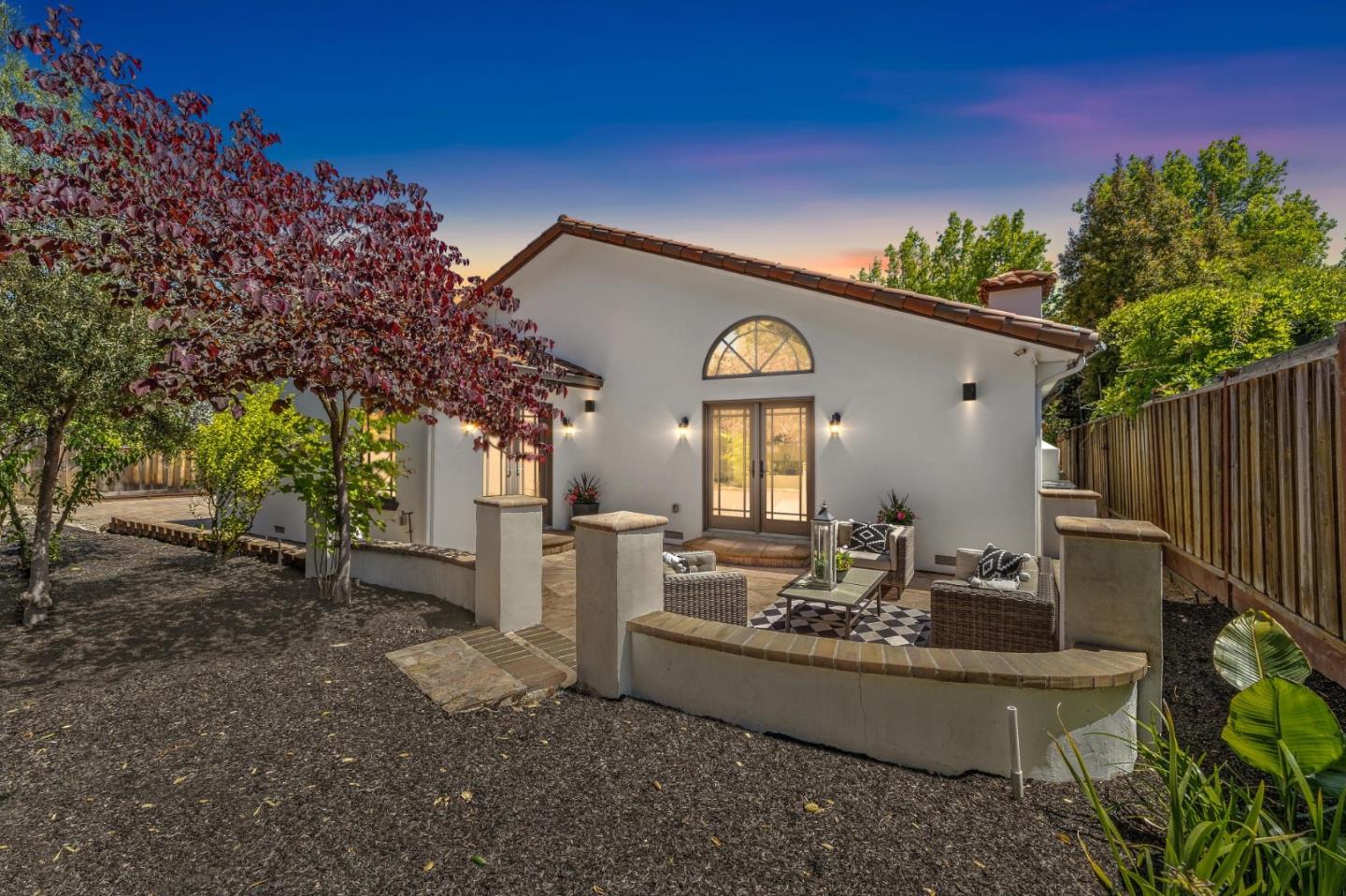 Detail Gallery Image 61 of 62 For 450 King St, Redwood City,  CA 94062 - 4 Beds | 3 Baths