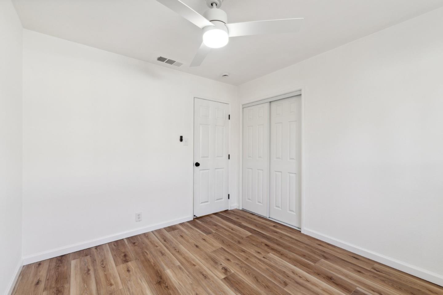 Detail Gallery Image 12 of 19 For 1826 Gulfstream Dr, Modesto,  CA 95350 - 3 Beds | 2 Baths