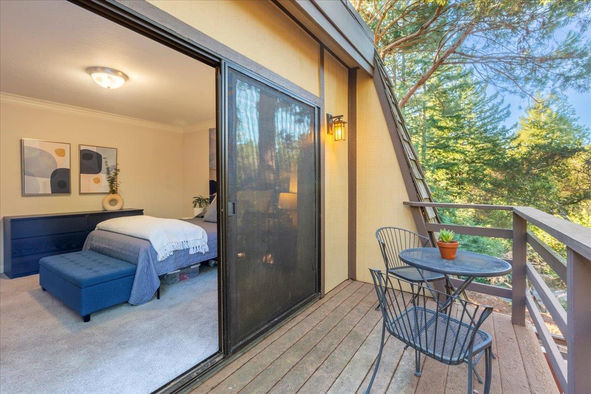 Detail Gallery Image 17 of 38 For 26145 Pierce Rd, Los Gatos,  CA 95033 - 3 Beds | 2/1 Baths