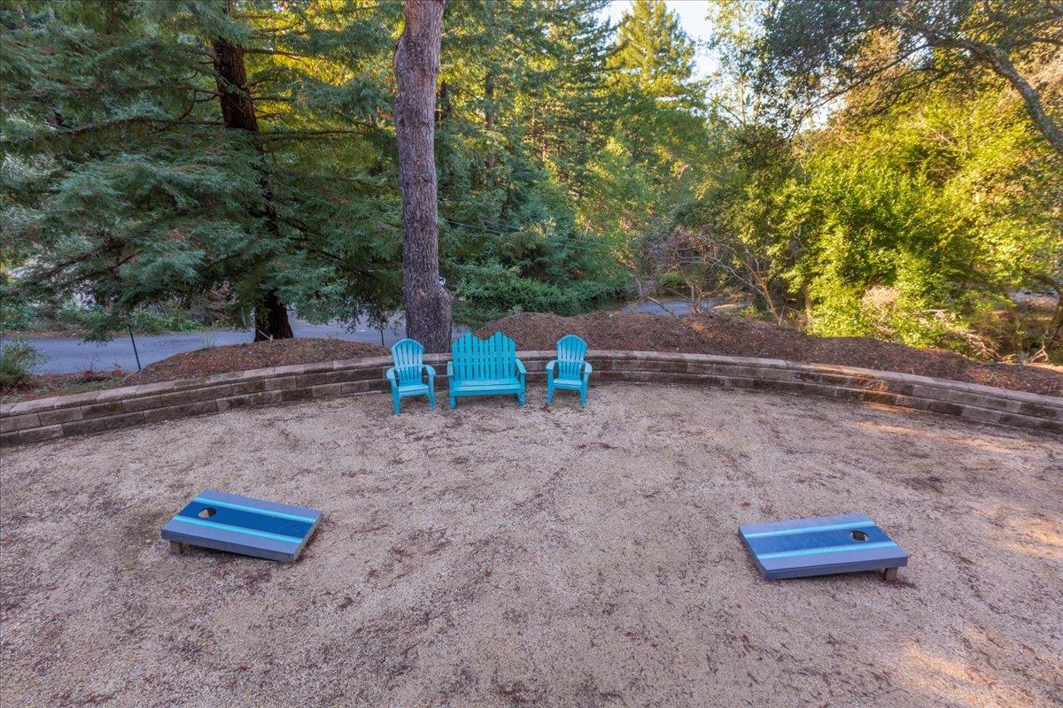 Detail Gallery Image 33 of 38 For 26145 Pierce Rd, Los Gatos,  CA 95033 - 3 Beds | 2/1 Baths