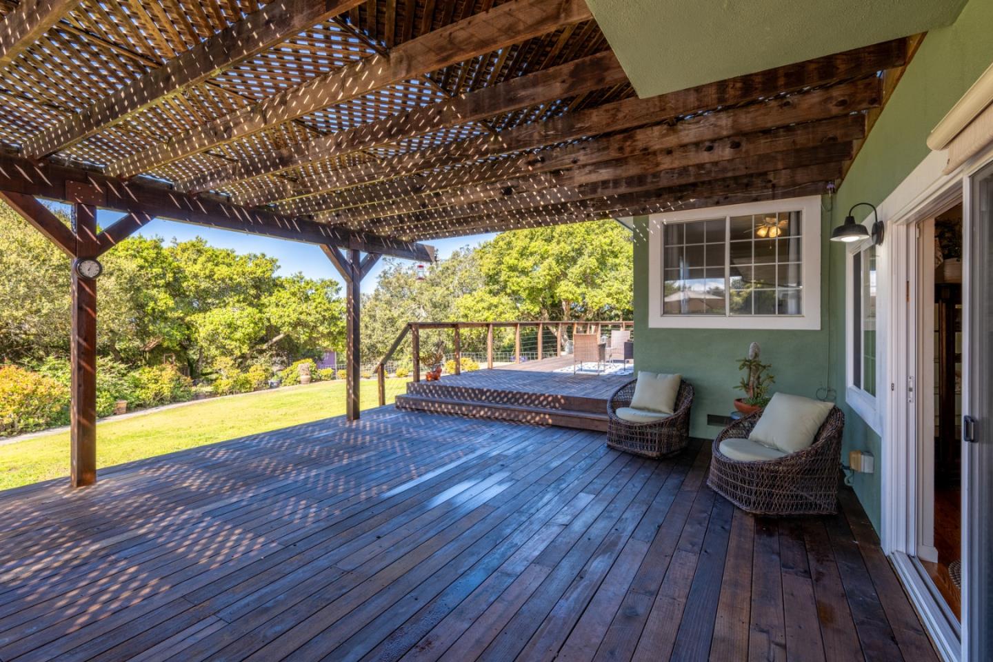 Detail Gallery Image 17 of 52 For 378 Crazy Horse Canyon Road, Salinas,  CA 93907 - 4 Beds | 3/1 Baths