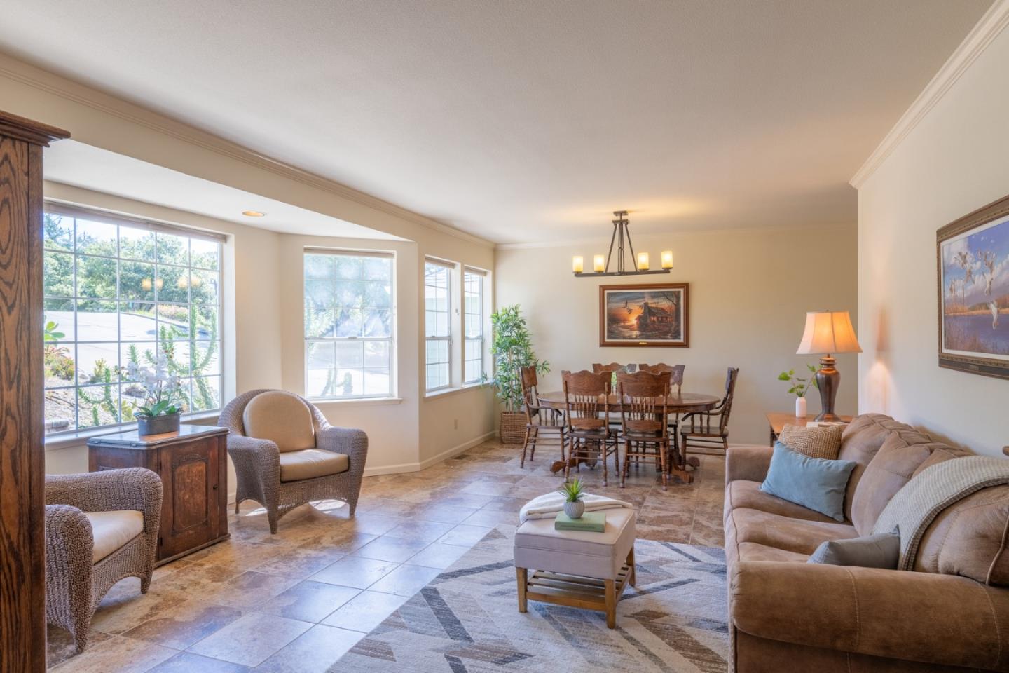 Detail Gallery Image 20 of 52 For 378 Crazy Horse Canyon Road, Salinas,  CA 93907 - 4 Beds | 3/1 Baths