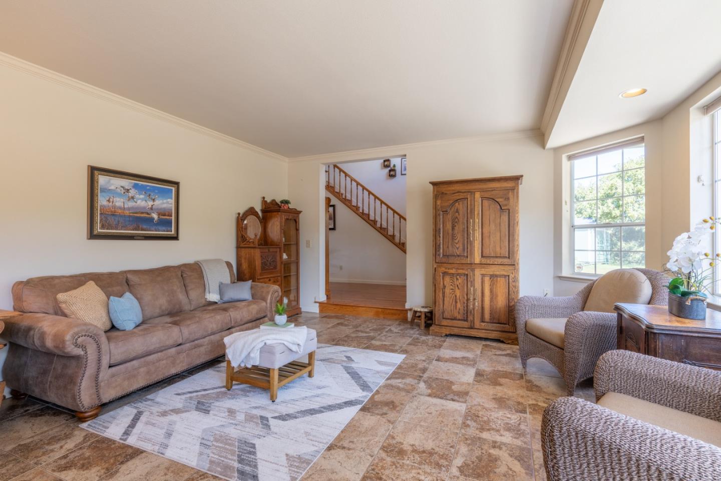 Detail Gallery Image 22 of 52 For 378 Crazy Horse Canyon Road, Salinas,  CA 93907 - 4 Beds | 3/1 Baths