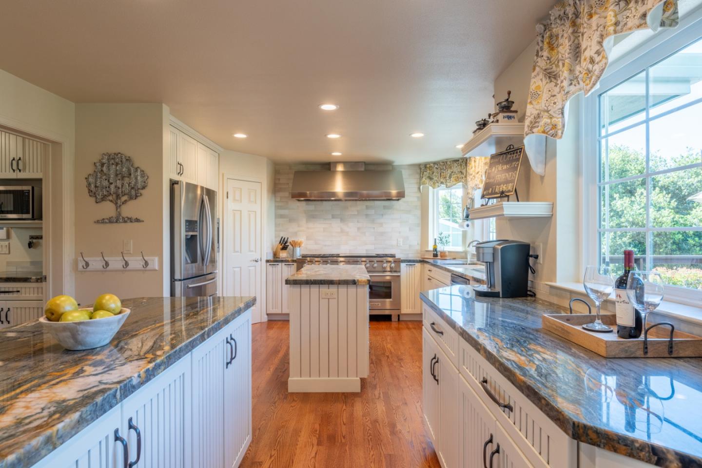 Detail Gallery Image 27 of 52 For 378 Crazy Horse Canyon Road, Salinas,  CA 93907 - 4 Beds | 3/1 Baths
