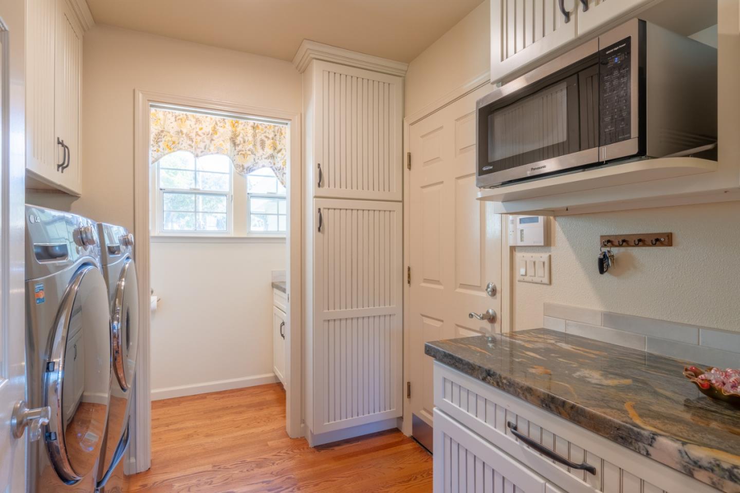 Detail Gallery Image 33 of 52 For 378 Crazy Horse Canyon Road, Salinas,  CA 93907 - 4 Beds | 3/1 Baths