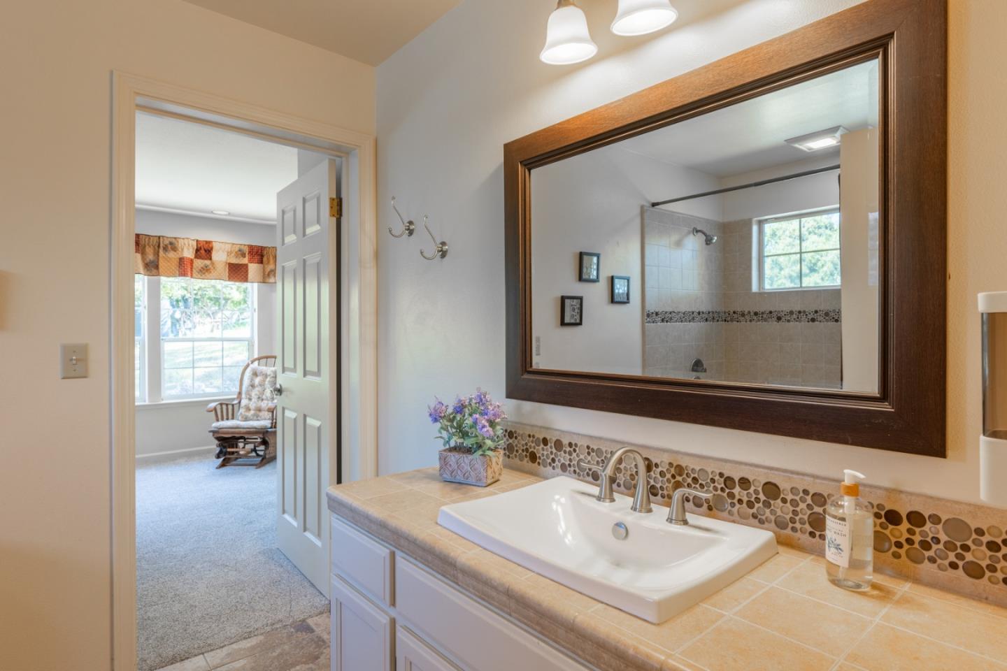 Detail Gallery Image 35 of 52 For 378 Crazy Horse Canyon Road, Salinas,  CA 93907 - 4 Beds | 3/1 Baths