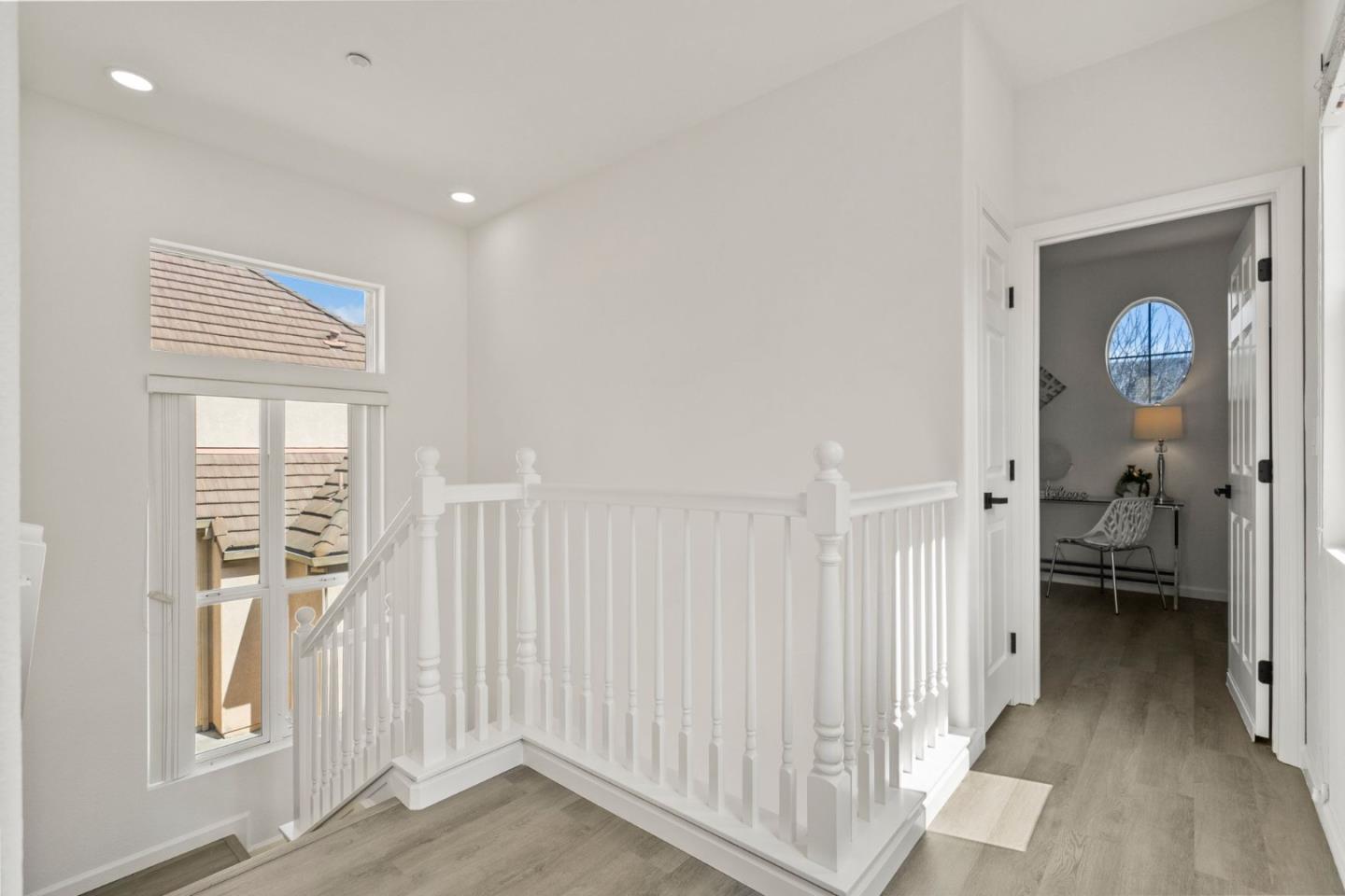 property-img