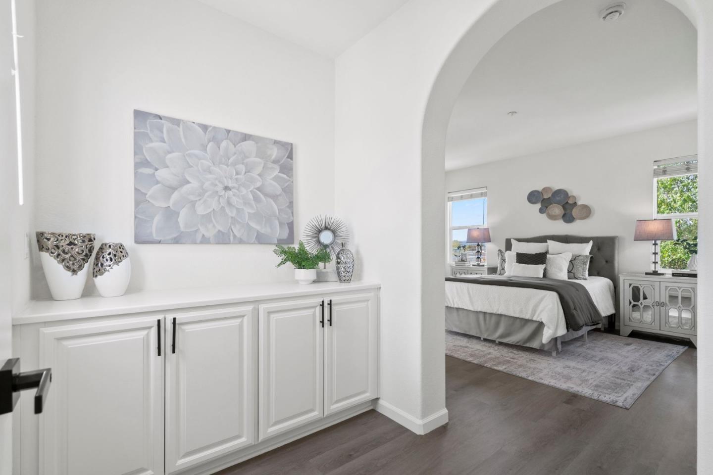 property-img