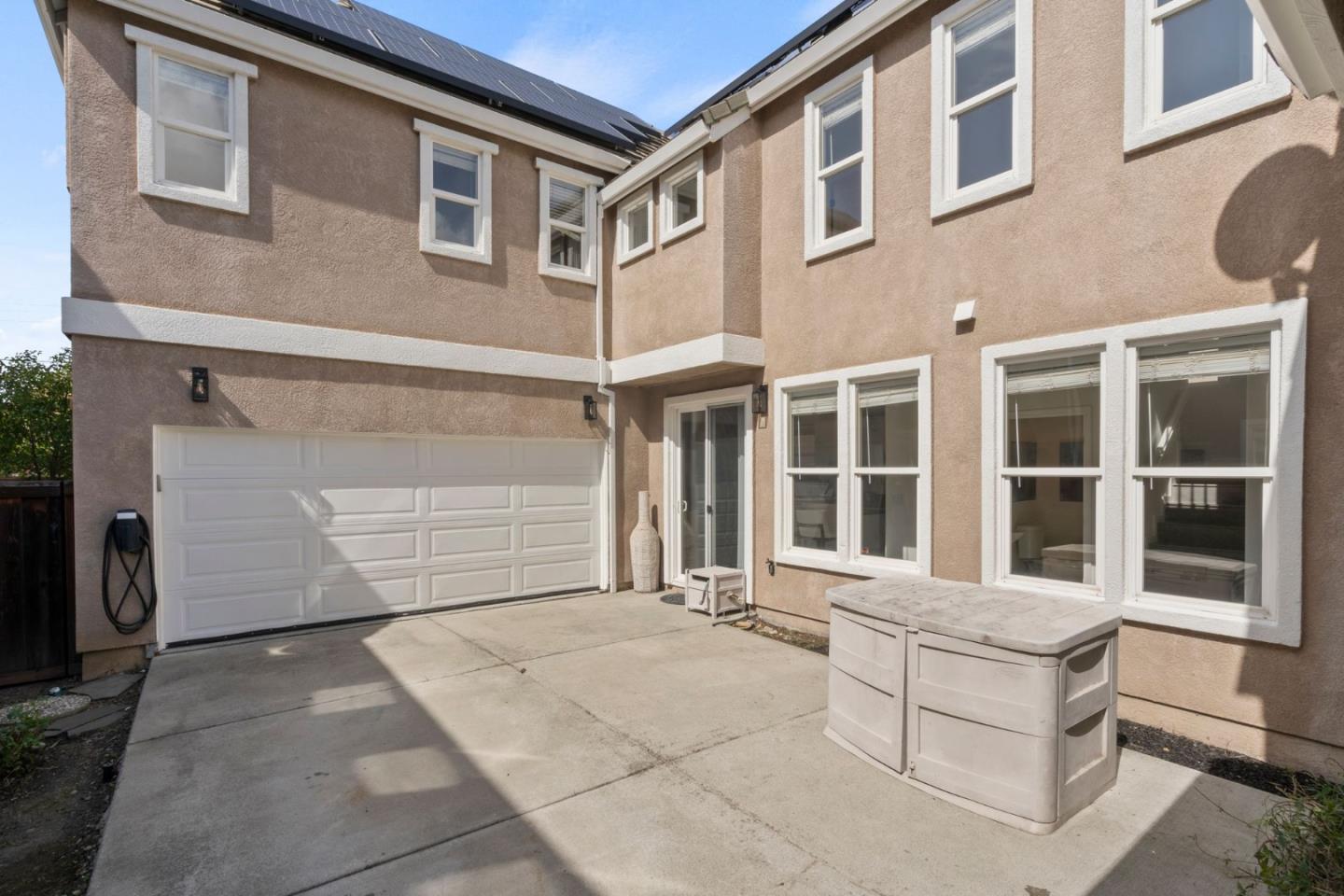 property-img