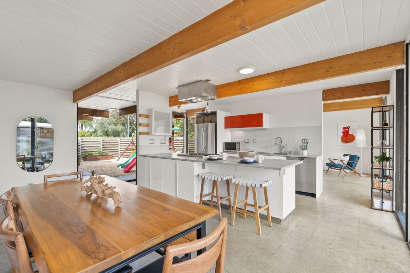 Detail Gallery Image 10 of 73 For 614 Torrington Dr, Sunnyvale,  CA 94087 - 4 Beds | 3 Baths