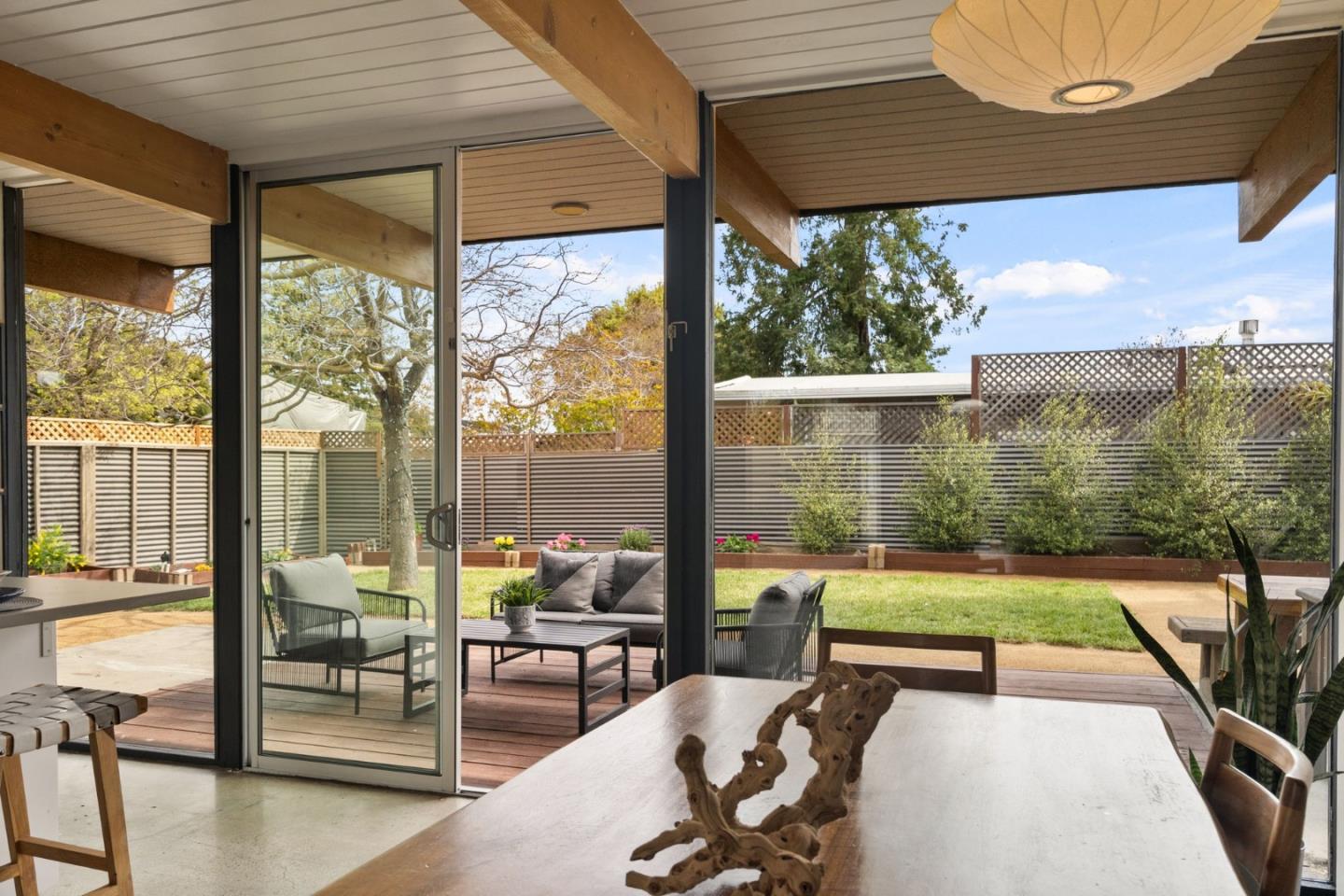 Detail Gallery Image 15 of 73 For 614 Torrington Dr, Sunnyvale,  CA 94087 - 4 Beds | 3 Baths
