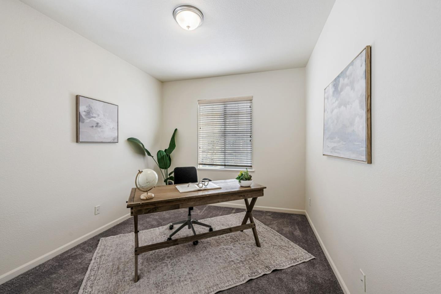 Detail Gallery Image 21 of 53 For 6619 Sao Tiago Way, Elk Grove,  CA 95757 - 5 Beds | 3/1 Baths