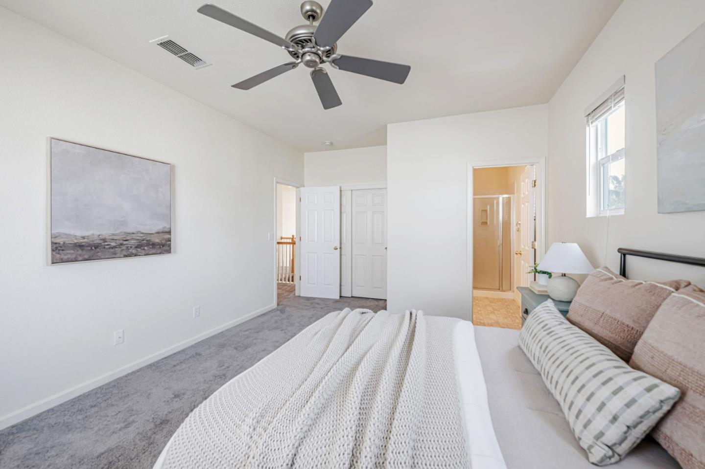 Detail Gallery Image 31 of 53 For 6619 Sao Tiago Way, Elk Grove,  CA 95757 - 5 Beds | 3/1 Baths