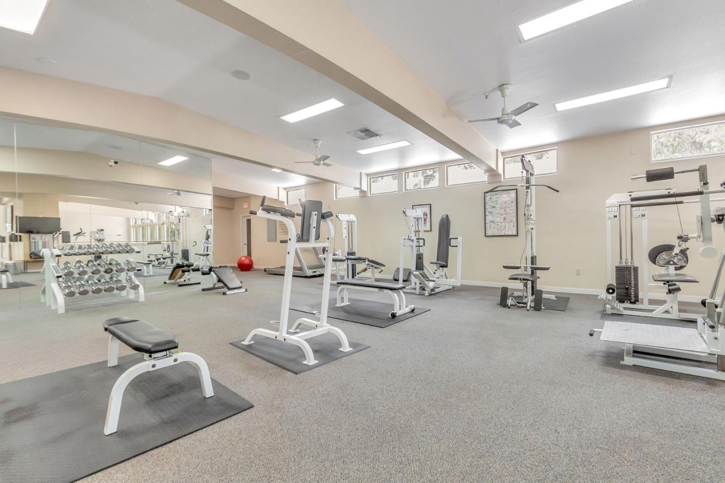 Detail Gallery Image 17 of 35 For 288 Tradewinds Dr #13,  San Jose,  CA 95123 - 1 Beds | 1 Baths