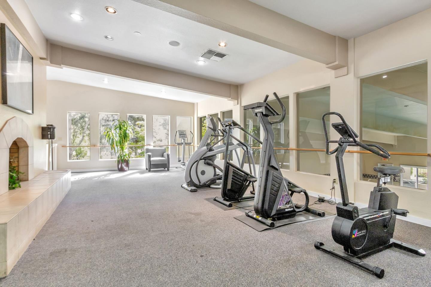 Detail Gallery Image 18 of 35 For 288 Tradewinds Dr #13,  San Jose,  CA 95123 - 1 Beds | 1 Baths