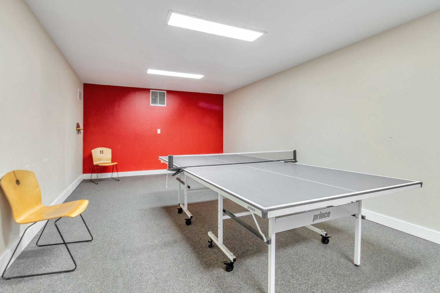 Detail Gallery Image 19 of 35 For 288 Tradewinds Dr #13,  San Jose,  CA 95123 - 1 Beds | 1 Baths