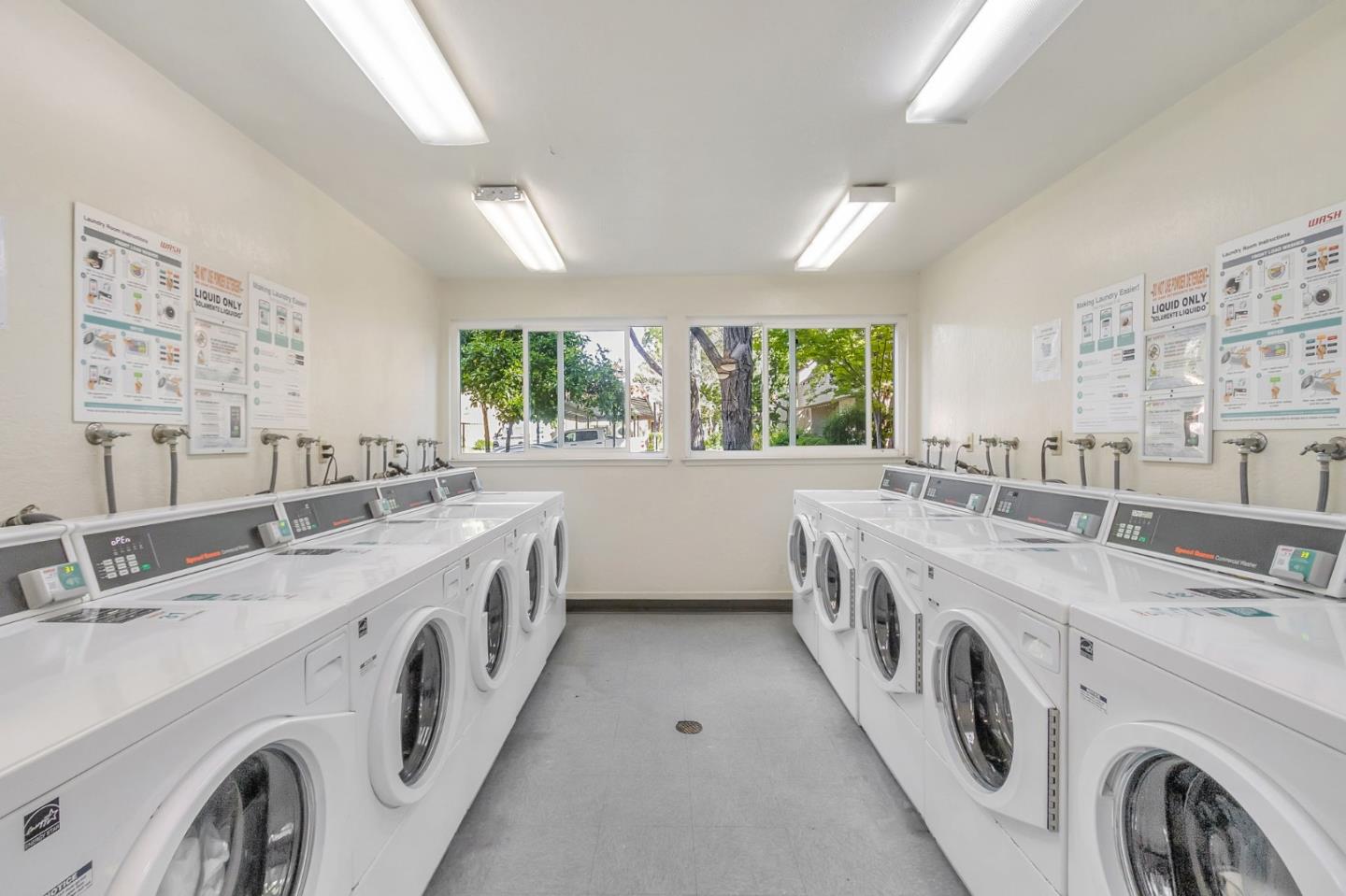 Detail Gallery Image 29 of 35 For 288 Tradewinds Dr #13,  San Jose,  CA 95123 - 1 Beds | 1 Baths