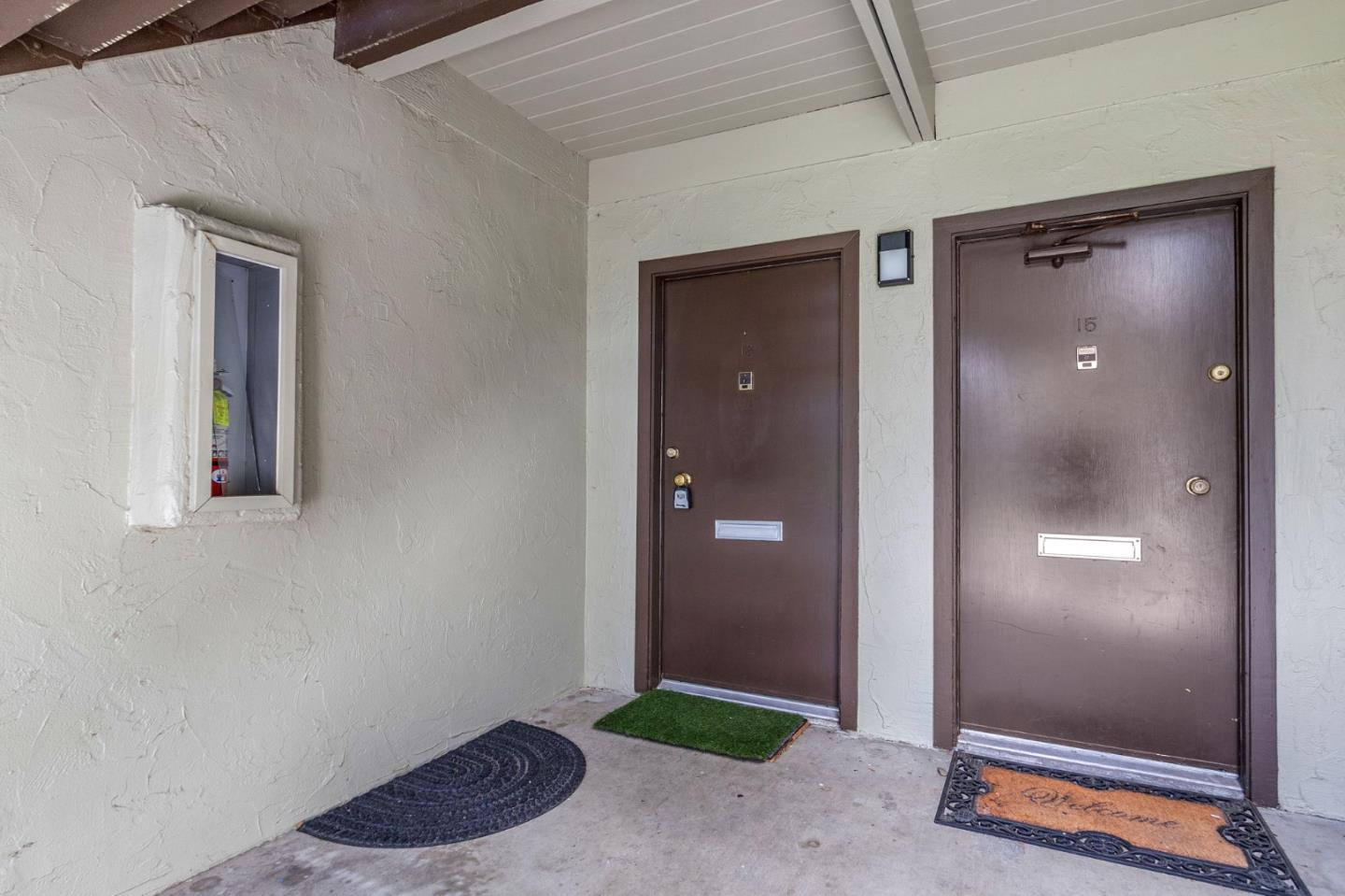 Detail Gallery Image 3 of 35 For 288 Tradewinds Dr #13,  San Jose,  CA 95123 - 1 Beds | 1 Baths