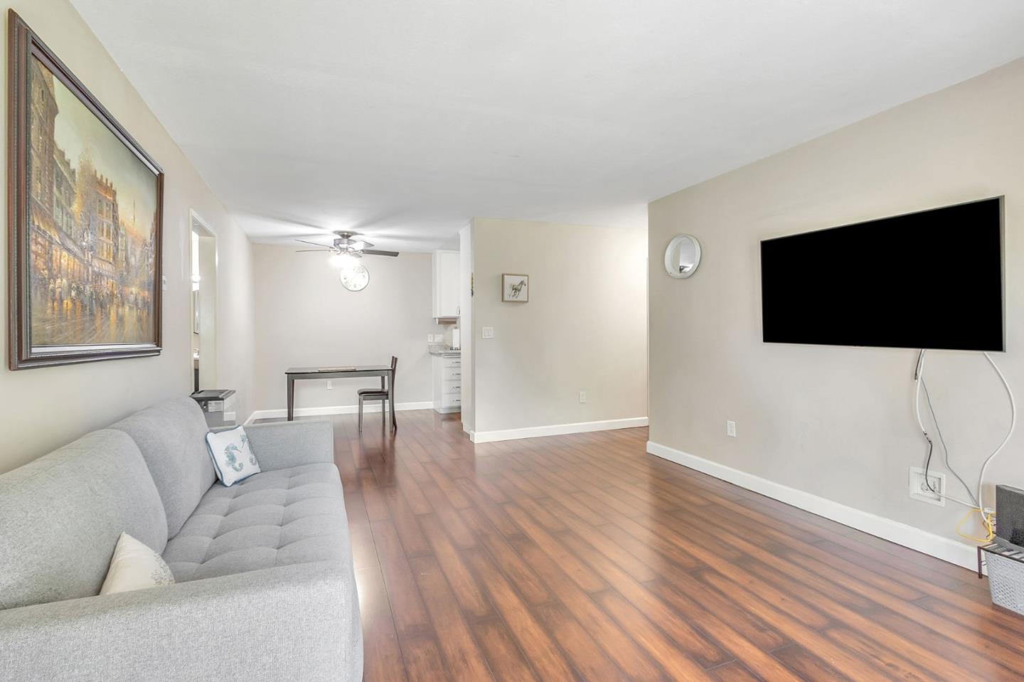 Detail Gallery Image 6 of 35 For 288 Tradewinds Dr #13,  San Jose,  CA 95123 - 1 Beds | 1 Baths