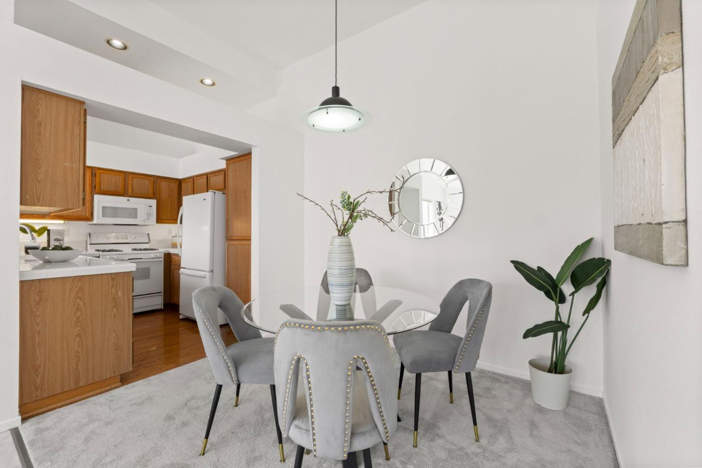 Detail Gallery Image 17 of 36 For 84 Mirabelli Cir, San Jose,  CA 95134 - 2 Beds | 2 Baths