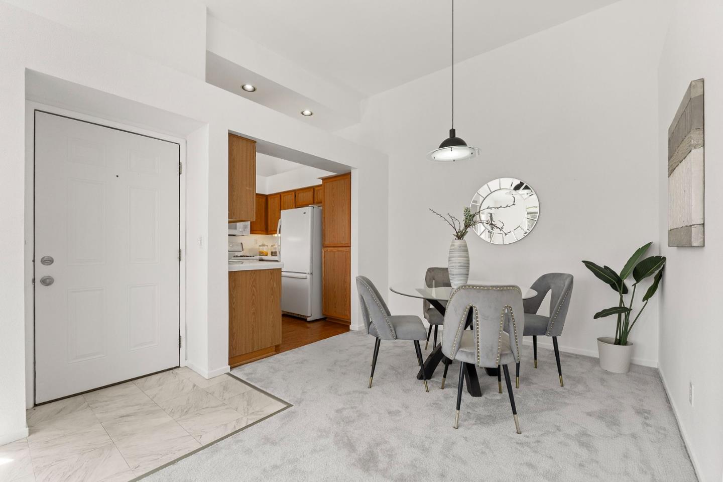 Detail Gallery Image 19 of 36 For 84 Mirabelli Cir, San Jose,  CA 95134 - 2 Beds | 2 Baths