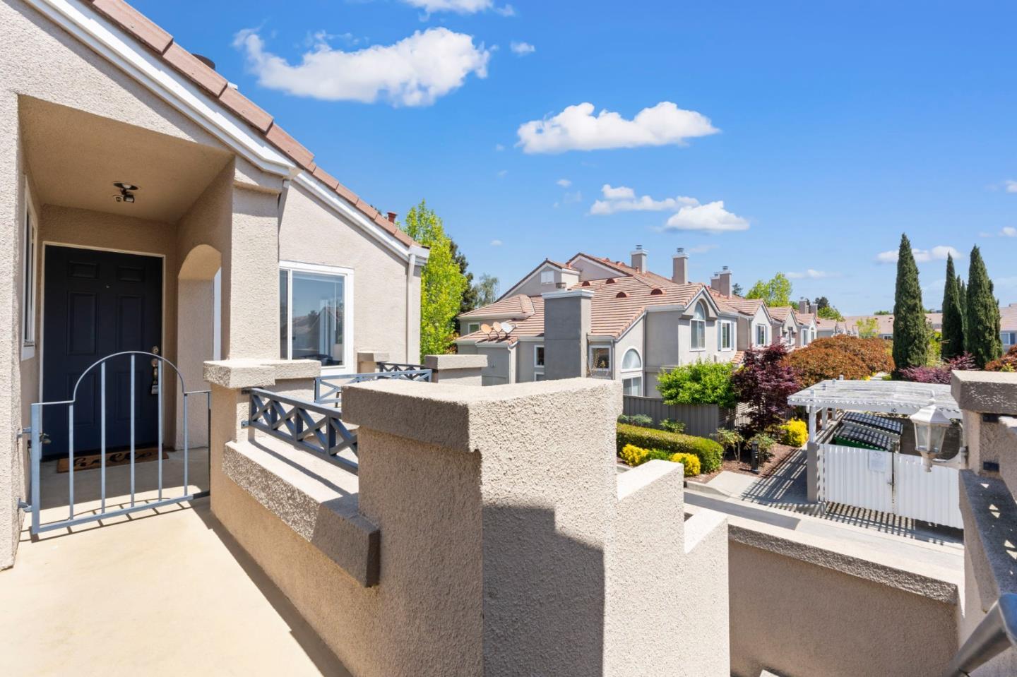 Detail Gallery Image 8 of 36 For 84 Mirabelli Cir, San Jose,  CA 95134 - 2 Beds | 2 Baths