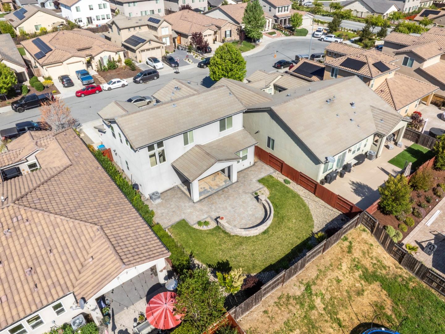 Detail Gallery Image 32 of 36 For 1551 Lily Ct, Hollister,  CA 95023 - 3 Beds | 2/1 Baths