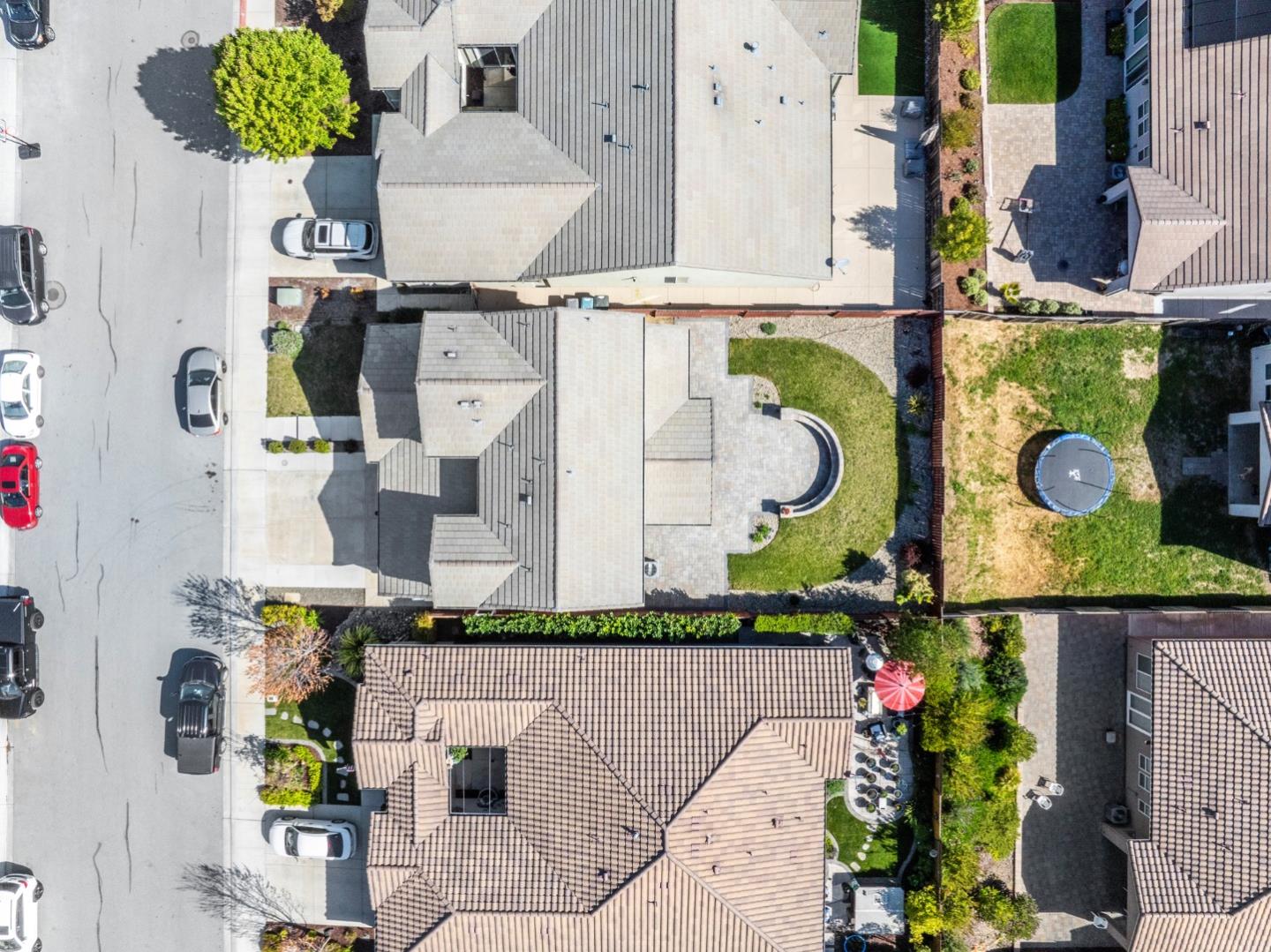 Detail Gallery Image 33 of 36 For 1551 Lily Ct, Hollister,  CA 95023 - 3 Beds | 2/1 Baths
