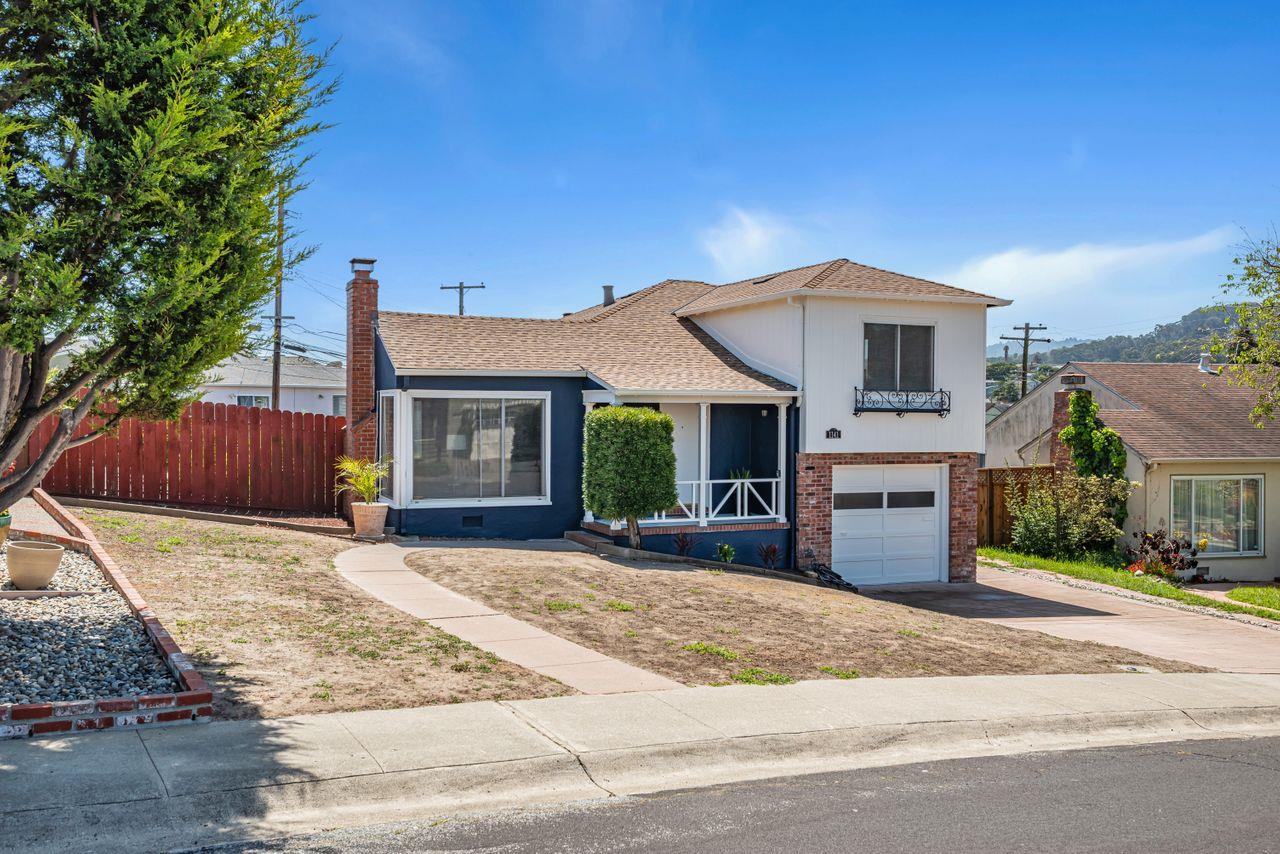 Detail Gallery Image 3 of 35 For 1141 Kains Ave, San Bruno,  CA 94066 - 2 Beds | 1 Baths