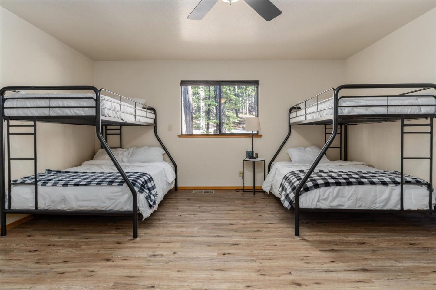 Detail Gallery Image 16 of 28 For 2657 Venado, Arnold,  CA 95223 - 4 Beds | 3 Baths