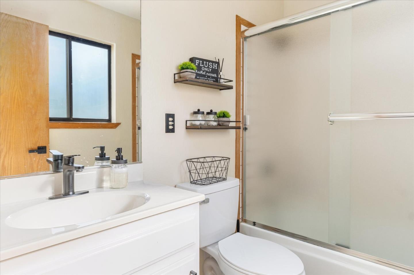 Detail Gallery Image 17 of 28 For 2657 Venado, Arnold,  CA 95223 - 4 Beds | 3 Baths