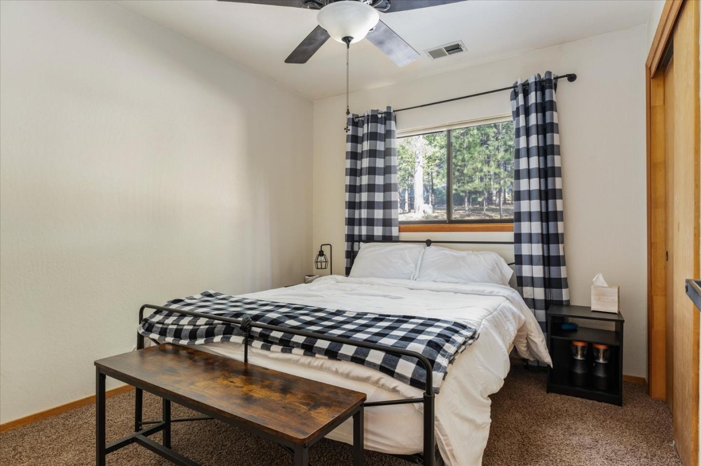 Detail Gallery Image 21 of 28 For 2657 Venado, Arnold,  CA 95223 - 4 Beds | 3 Baths