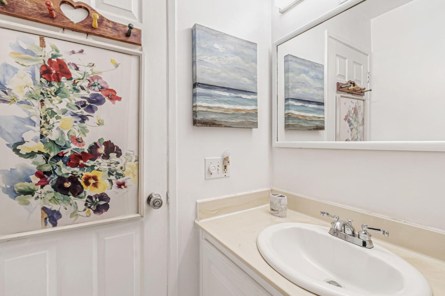 Detail Gallery Image 12 of 28 For 4944 Poplar Ter, Campbell,  CA 95008 - 3 Beds | 2 Baths