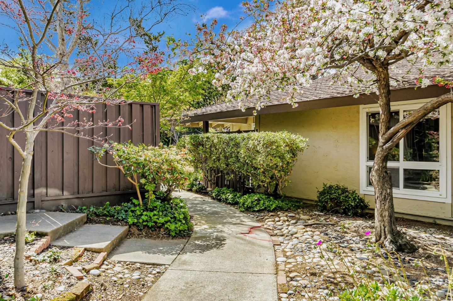 Detail Gallery Image 23 of 28 For 4944 Poplar Ter, Campbell,  CA 95008 - 3 Beds | 2 Baths