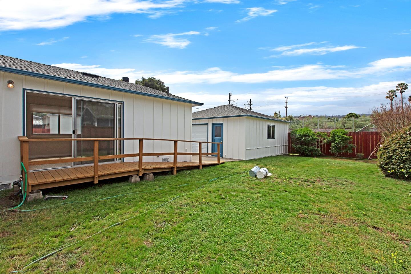 property-img