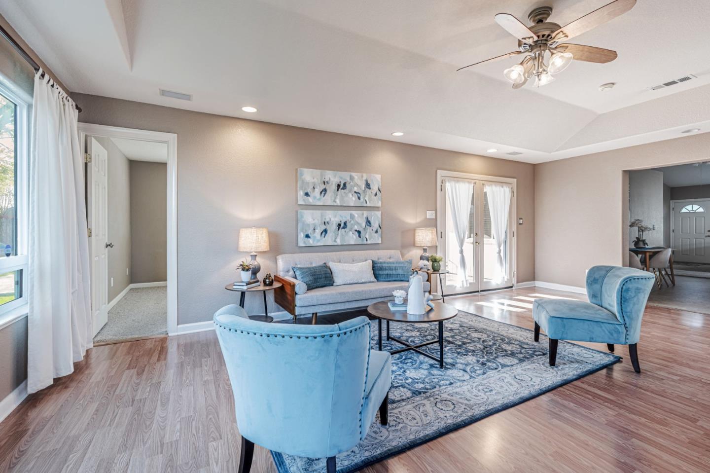 Detail Gallery Image 11 of 37 For 1519 Tamara Ct, Escalon,  CA 95320 - 4 Beds | 2 Baths