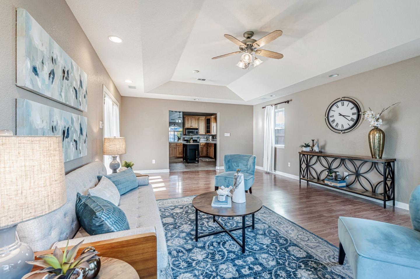 Detail Gallery Image 12 of 37 For 1519 Tamara Ct, Escalon,  CA 95320 - 4 Beds | 2 Baths