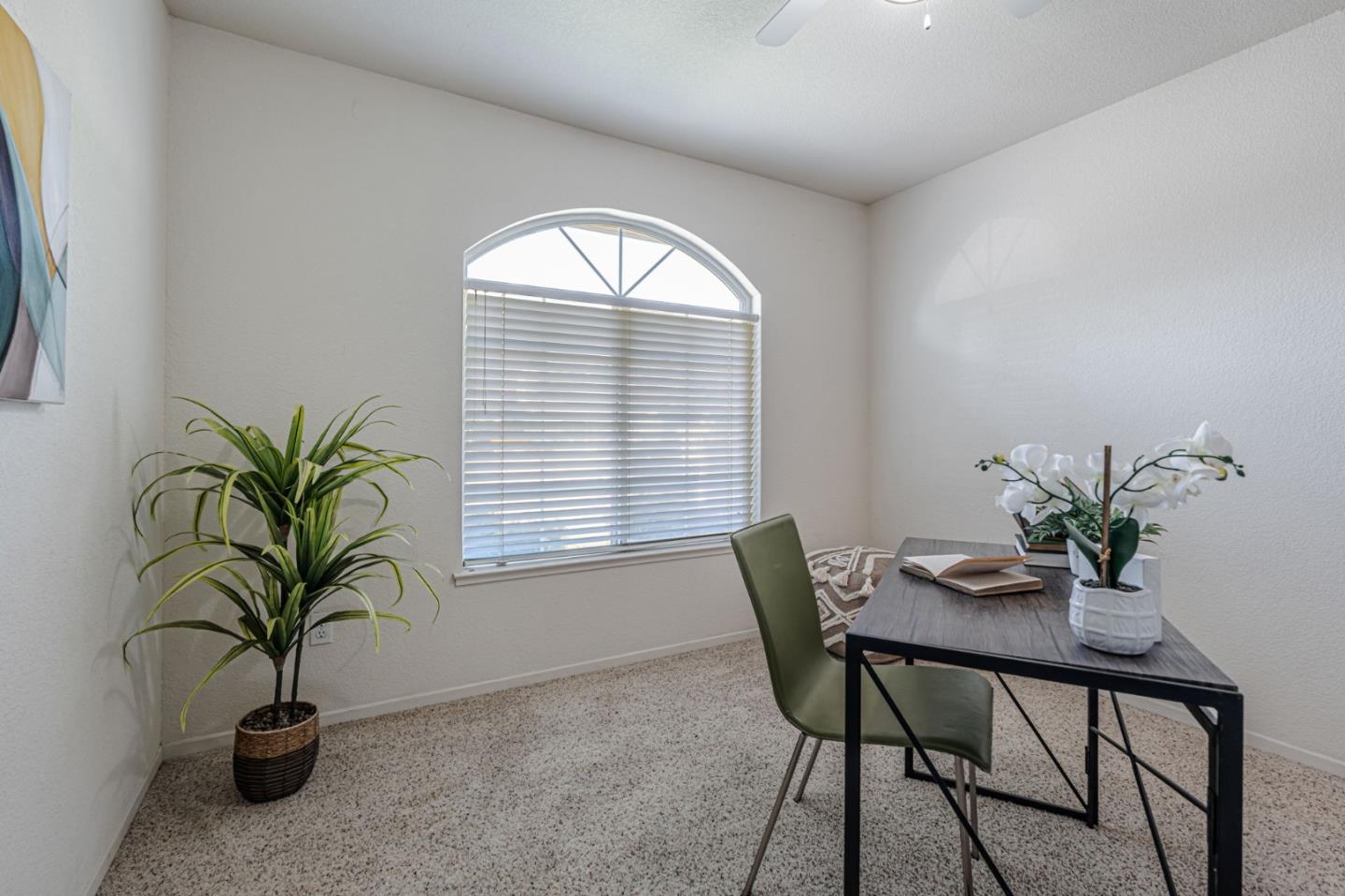 Detail Gallery Image 19 of 37 For 1519 Tamara Ct, Escalon,  CA 95320 - 4 Beds | 2 Baths