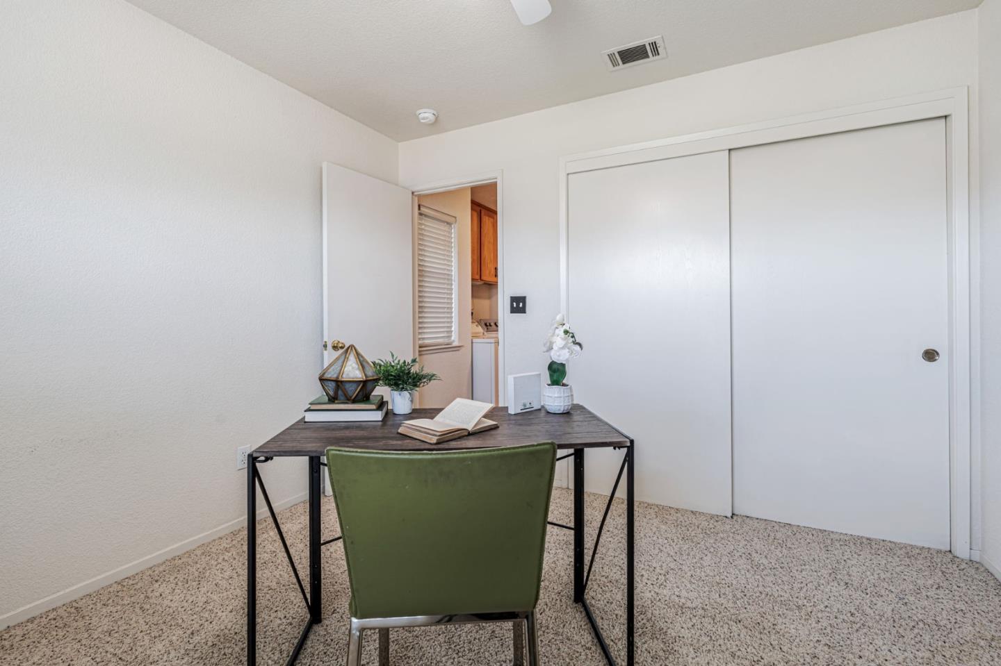 Detail Gallery Image 21 of 37 For 1519 Tamara Ct, Escalon,  CA 95320 - 4 Beds | 2 Baths
