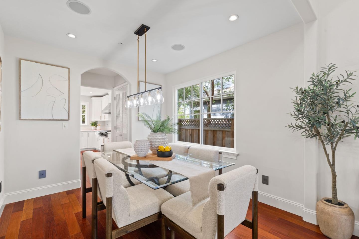 Detail Gallery Image 10 of 35 For 2124 Oakley Ave, Menlo Park,  CA 94025 - 5 Beds | 4 Baths