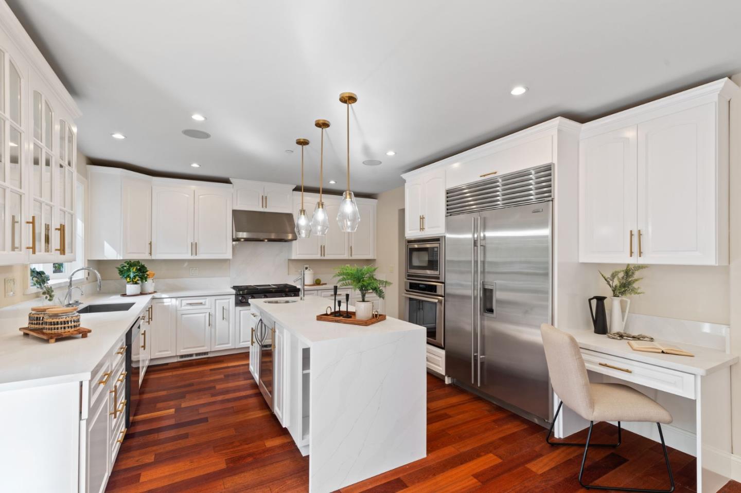 Detail Gallery Image 11 of 35 For 2124 Oakley Ave, Menlo Park,  CA 94025 - 5 Beds | 4 Baths